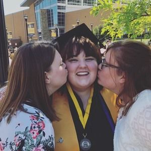 Meet your Posher, Ashlee